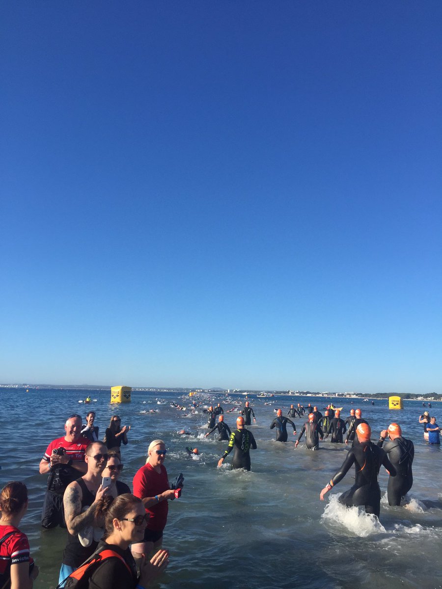 v_for_vik's tweet photo. #amazingday for #ironman #Mallorca @IRONMANtri #swimbikerun #sun #sport #fun #PushTheBoundaries #happydays https://t.co/1g7Eow6pAT