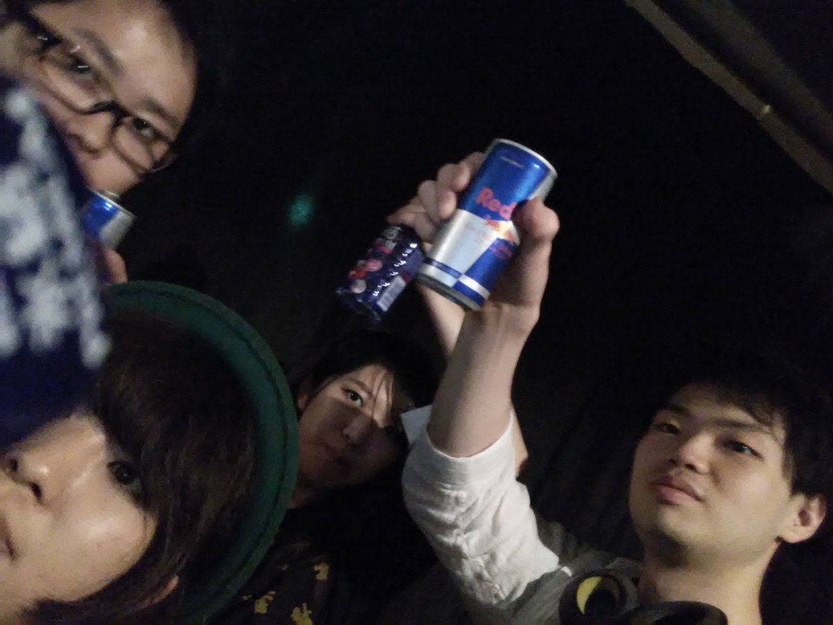 jsg579's tweet photo. マージービート楽しんでます！！！差し入れありがとうHAPPY☆ https://t.co/jspcwFrukx