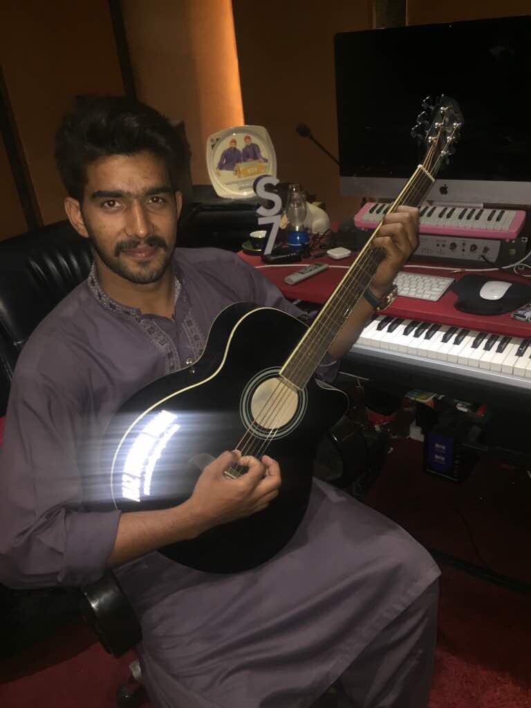meharali34's tweet photo. 🎶 song https://t.co/VuC7qxIpfO