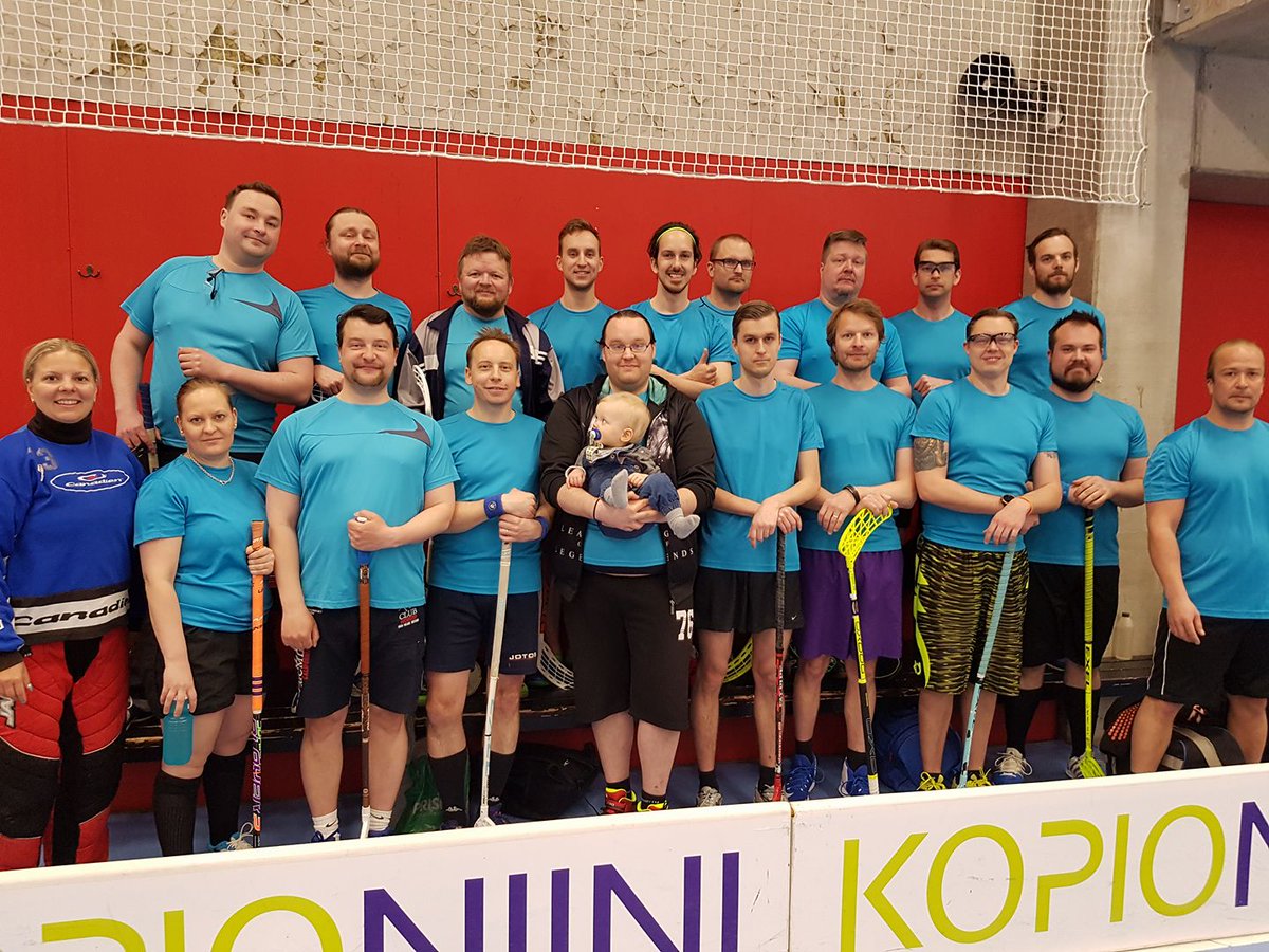 EvitecSolutions's tweet photo. Työpaikkojen SM-sählyt ovat jälleen täällä! Line-up on meillä äärimmäisen kova.

@Salibandyliiga #Evolvit #työpaikkasalibandy #salibandy https://t.co/T7hwWCbIlt