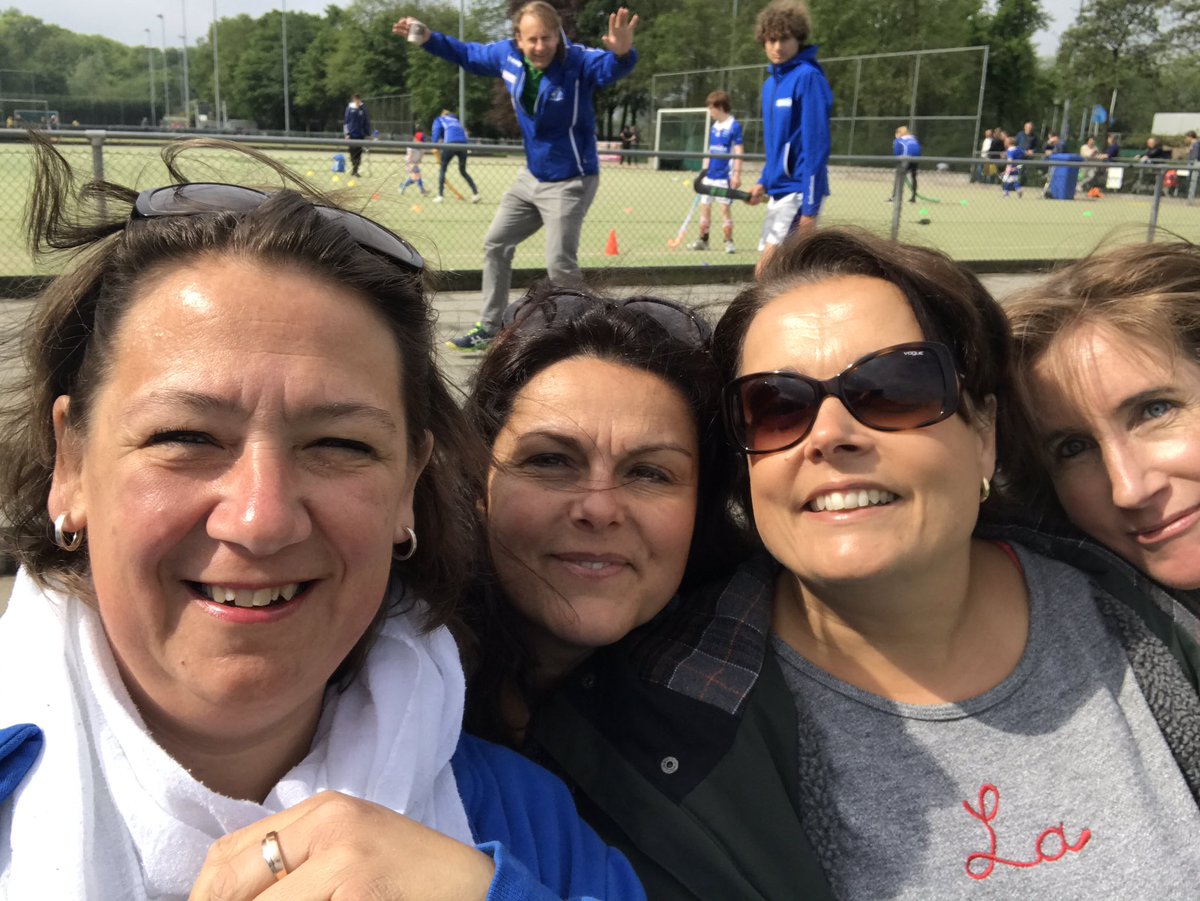 Ook het publiek is er klaar voor! Forza Kampong 💙💙