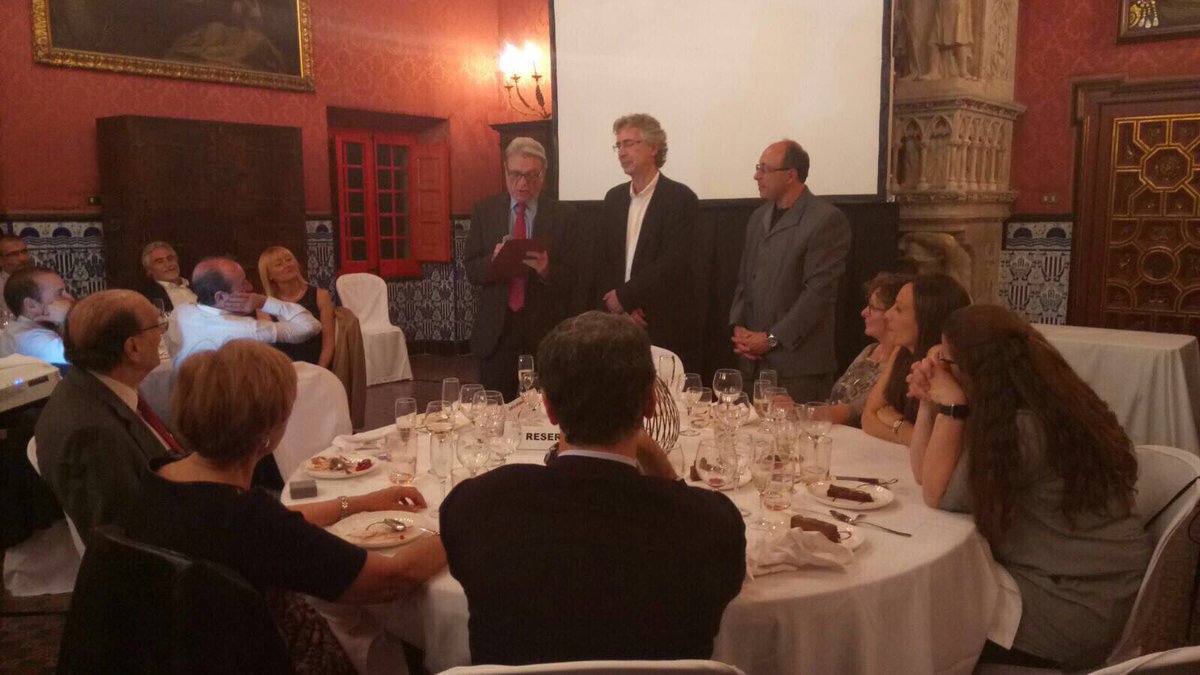 SCACVE's tweet photo. Homenatge als expresidents https://t.co/NKZLMuJ4lV