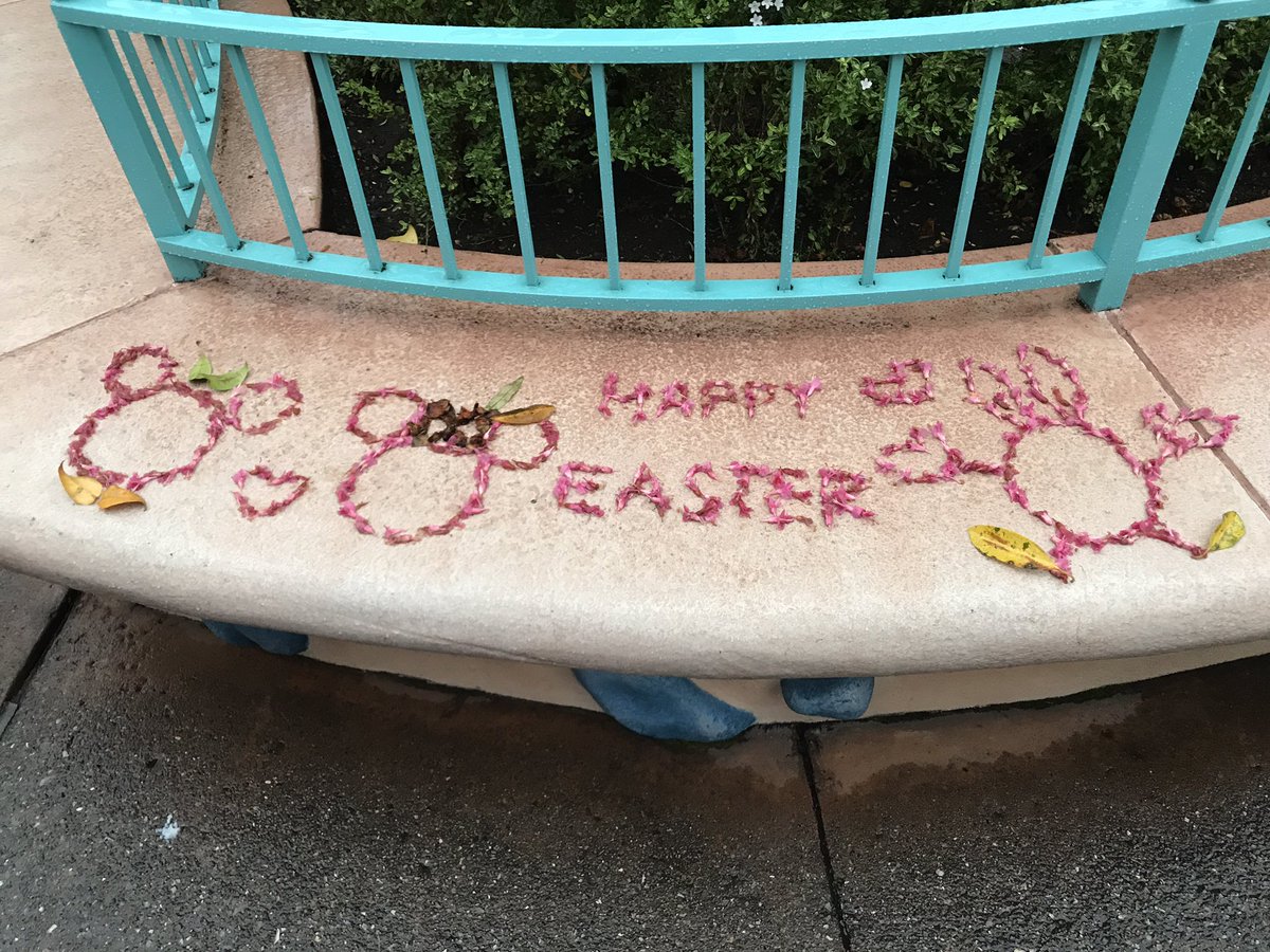 Disneylove_aoi1's tweet photo. キャストさんの凄さに感動😭 https://t.co/wXKhTS4396