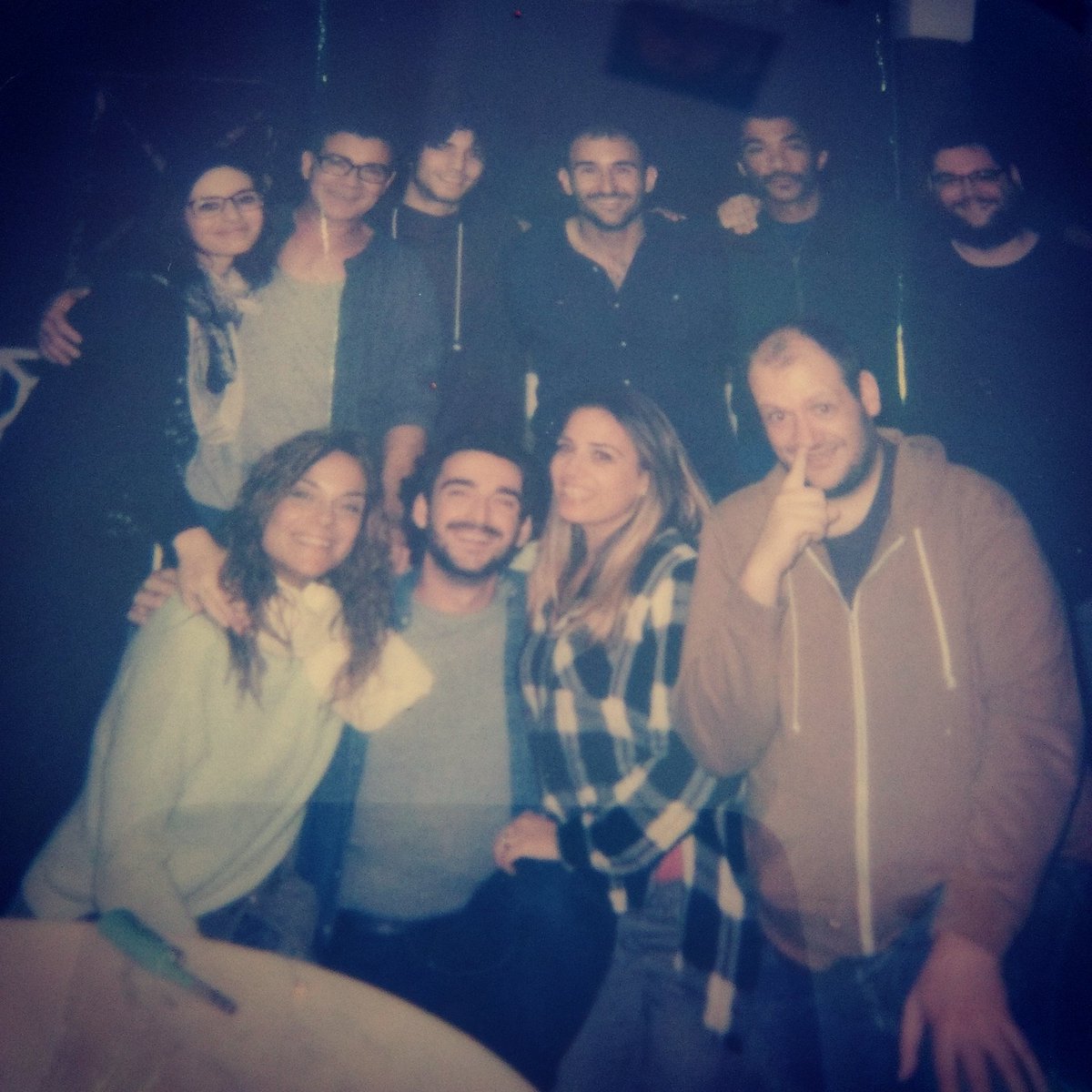 Perros_Daneses's tweet photo. Parte del equipo de #LaCapilladelosNiños en una #Polaroid Gracias equipazo!! @javisahuquillo @JESSIMVILLALBA @AlbertoBanyo @pilufontan https://t.co/AYEgen1bBX