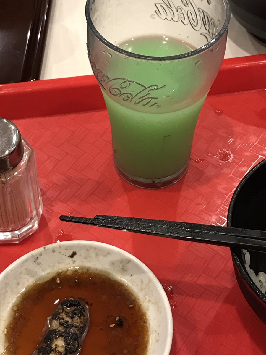 nodasori2525's tweet photo. お腹いっぱい https://t.co/SX8Lu8LXgP