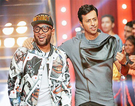 Wishing a Very Very Happy Birthday To The Most Amazing Singer and my favourite  