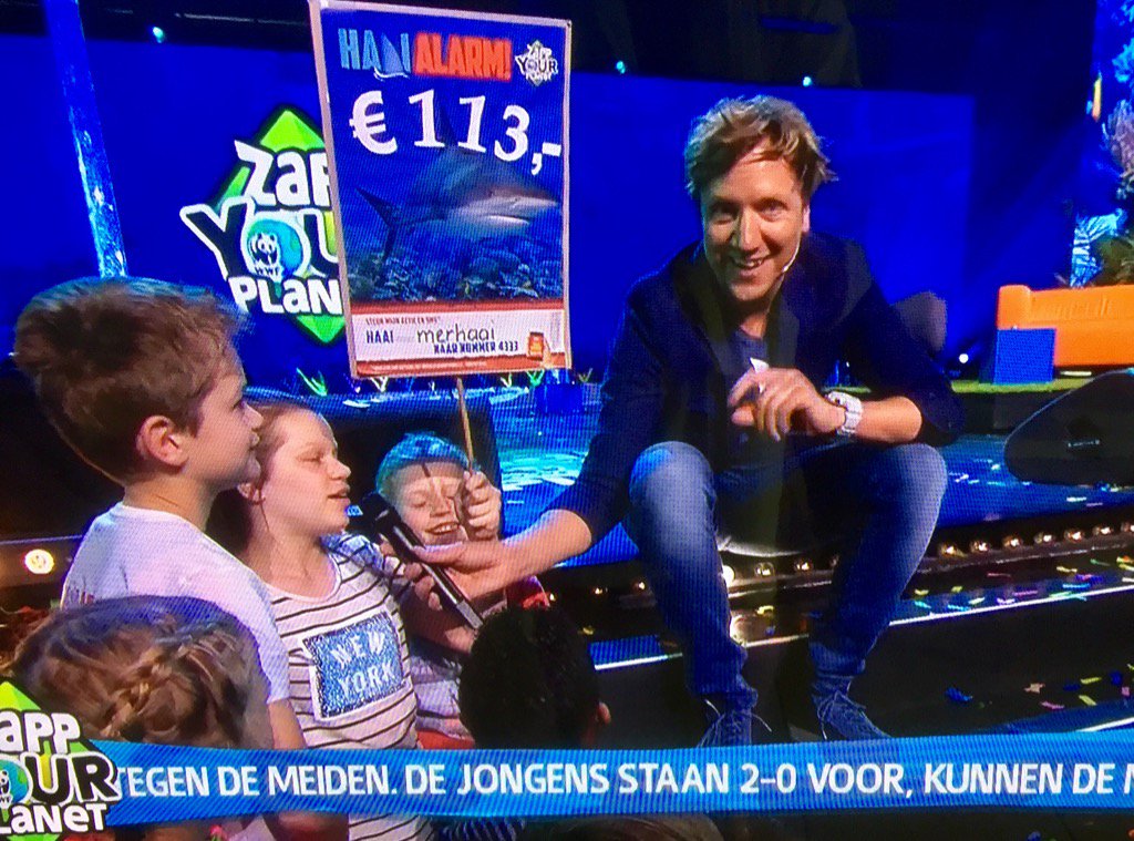 Impressive! Dutch National TV and #WWF broadcast an all-day live TV shark education and fundraising show. Go #ZYP!