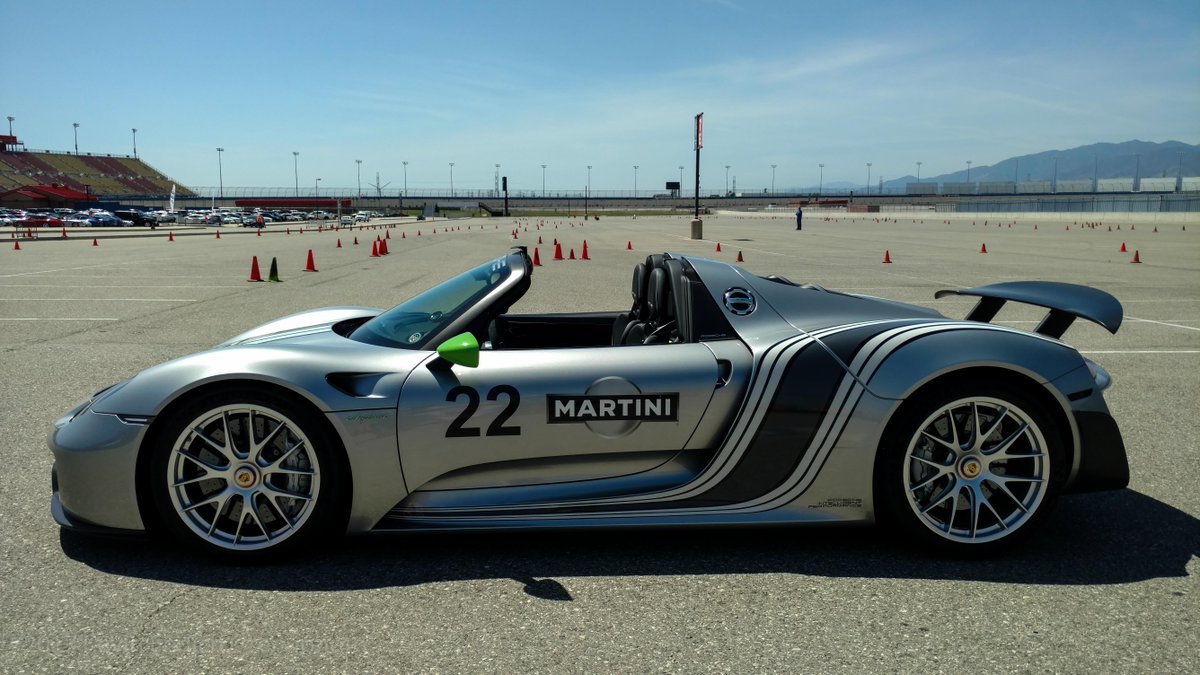 RennPhoto's tweet photo. Everyone should take their Porsche 918 to the local autocross... #californiafestivalofspeed #porsche #cfos2017 @CaFestivalSpeed https://t.co/Y012uVnEZF