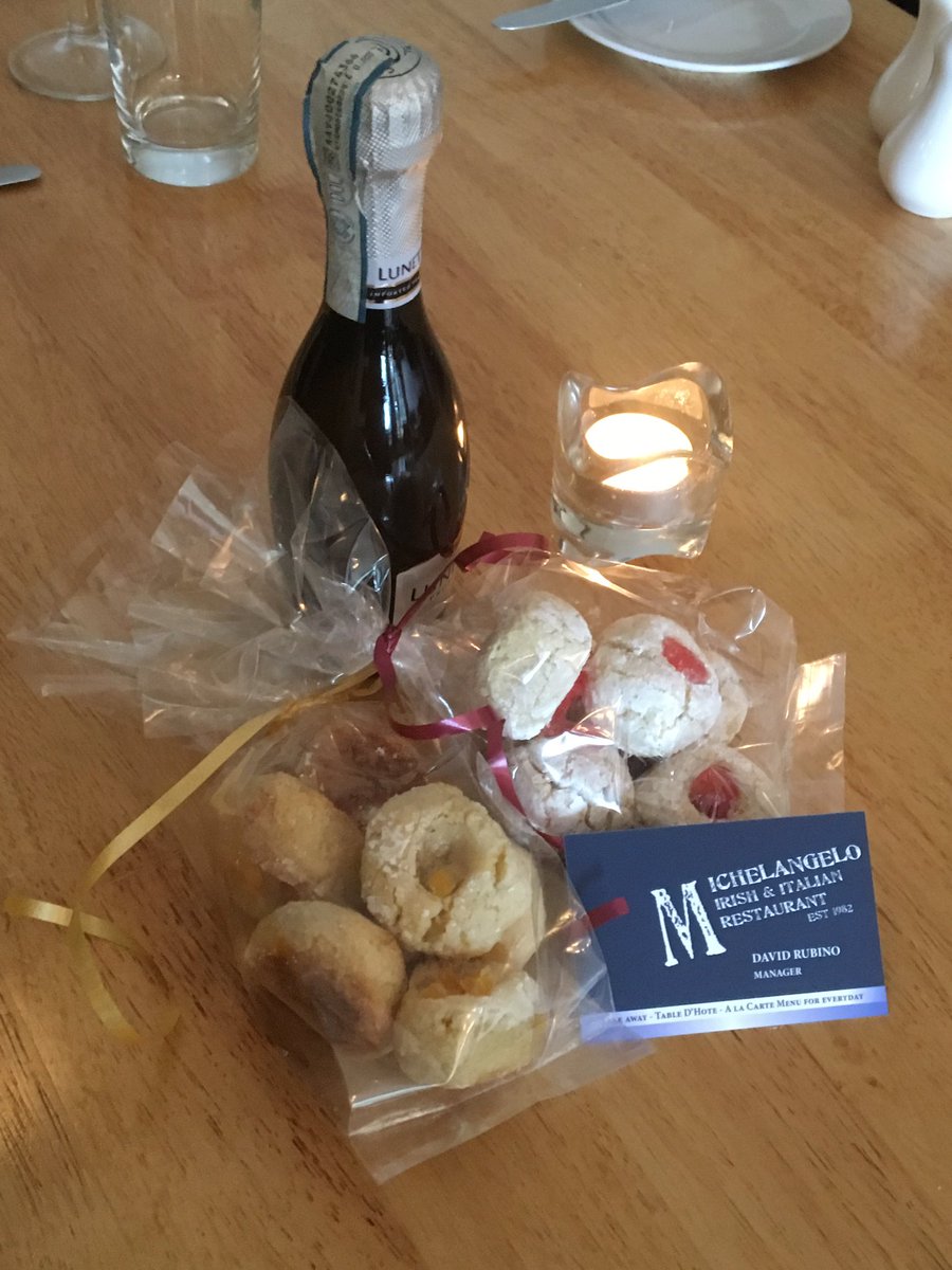 Our gluten free Almond or lemon biscotti <a href="/MichelanCelb/">Michelangelo celb</a> pop in for your pack today  ( 6 biscotti €4) <a href="/contentsocialm/">Martina G</a> <a href="/KontraNet/">KontraNet</a> <a href="/KildareHour/">#KildareHour</a>