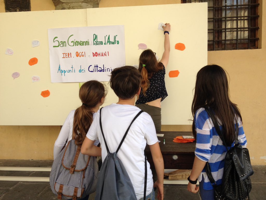 sgv2050's tweet photo. Oggi sotto le logge di #PalazzoArnolfo puoi lasciare i tuoi appunti per il futuro di #SanGiovanniValdarno. #sgvcantierecivico #SGV2050 https://t.co/euCJSKbt90