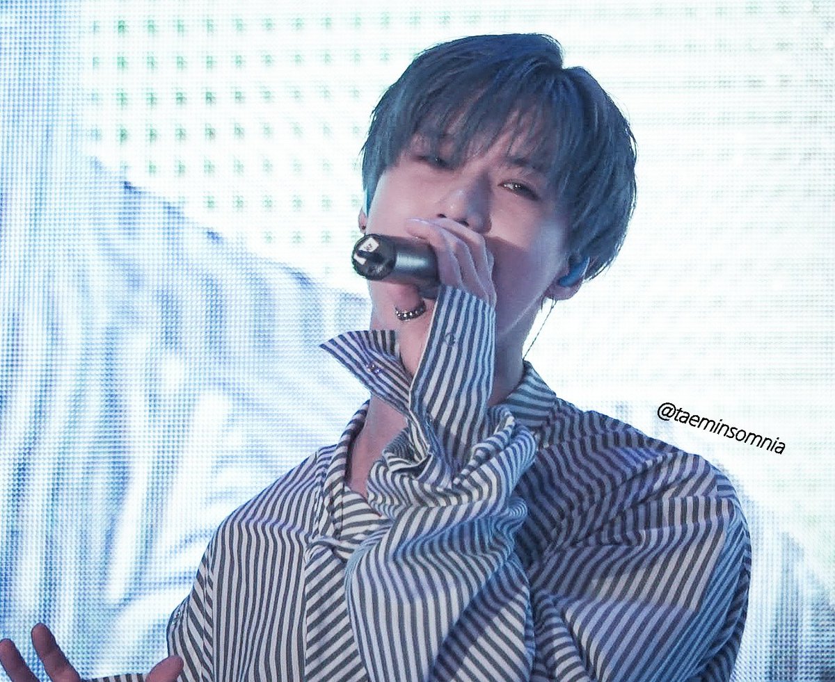 taeminsomnia's tweet photo. 170513 SHILLA DUTY FREE FAN FESTIVAL 2017   Taemin ［2P］
#taemin #태민 #SHINee #新羅ペンミ https://t.co/cJIa6Y7HG1