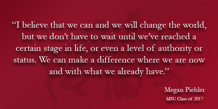 MSUTexas's tweet photo. #MustangGrad 🎓 https://t.co/QzO1L4n8xg