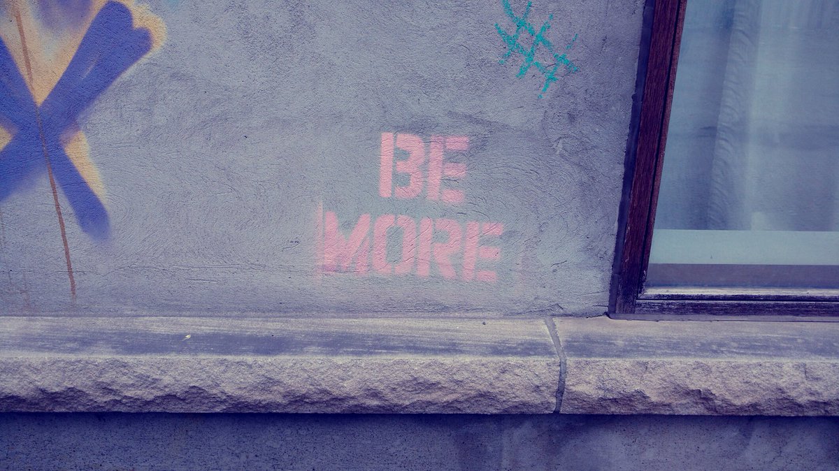 MarandaDearest's tweet image. {cn: suicide} On this date three years ago, I was in a suicide coma. Strange lilac seasons. Graffiti: BE MORE. KNOW HOPE. #BPD #citymagic