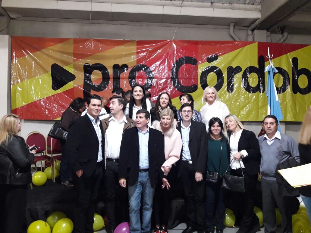 canomig's tweet photo. #ProCbaCapital
"A sala llena asumieron ayer las Autoridades del Departamento Capital del Pro Córdoba en el Complejo Forja". https://t.co/9cPihWvY8P