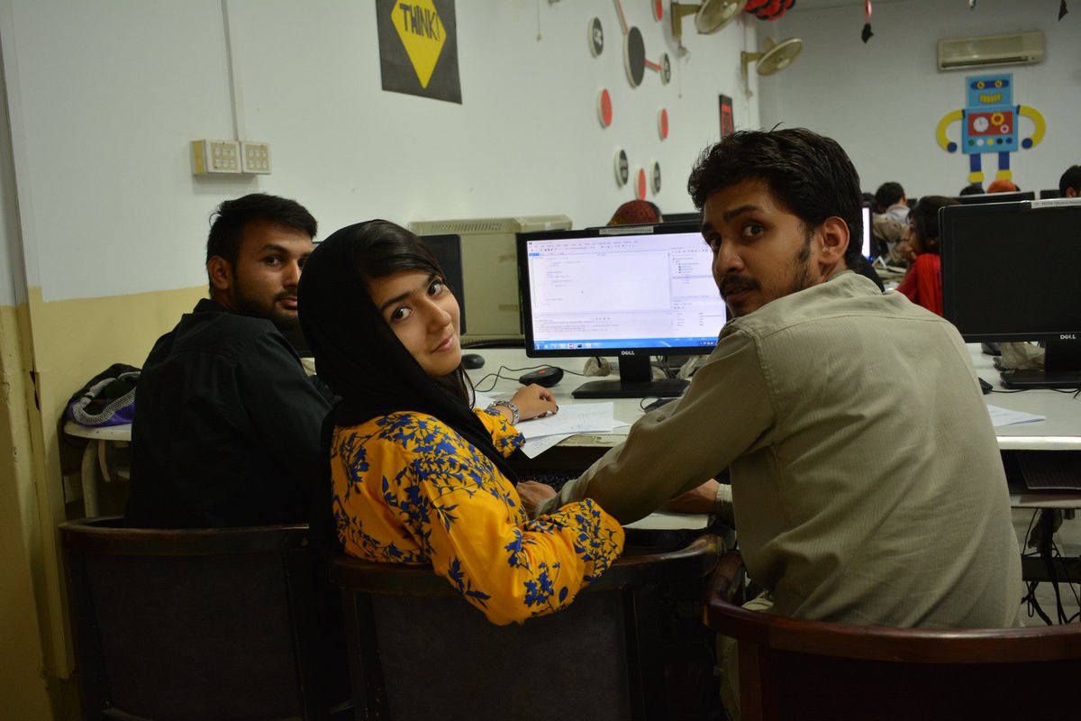 PUCIT_ACM's tweet photo. Empowered by coding, our youth is challenging the system in CodeBot and Clash of Coders @ #SoftExpo17 
#GamingArena #BiggestNationalEvent https://t.co/b4FbIFVuuv