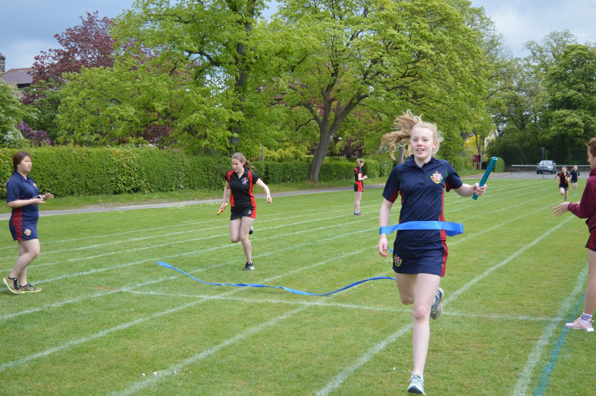 HLCSport's tweet image. More #TrackEvent photos from today&apos;s #TrackAndField competition vs @HGSPhysicalEd!
