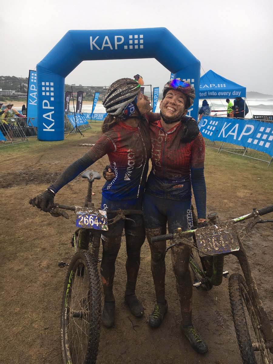 Your ladies winners of the <a href="/_sani2c/">KAP sani2c</a> #team_dormakaba @candice_mtb <a href="/VeraAdrian7/">Vera Looser (Adrian)</a> 👯