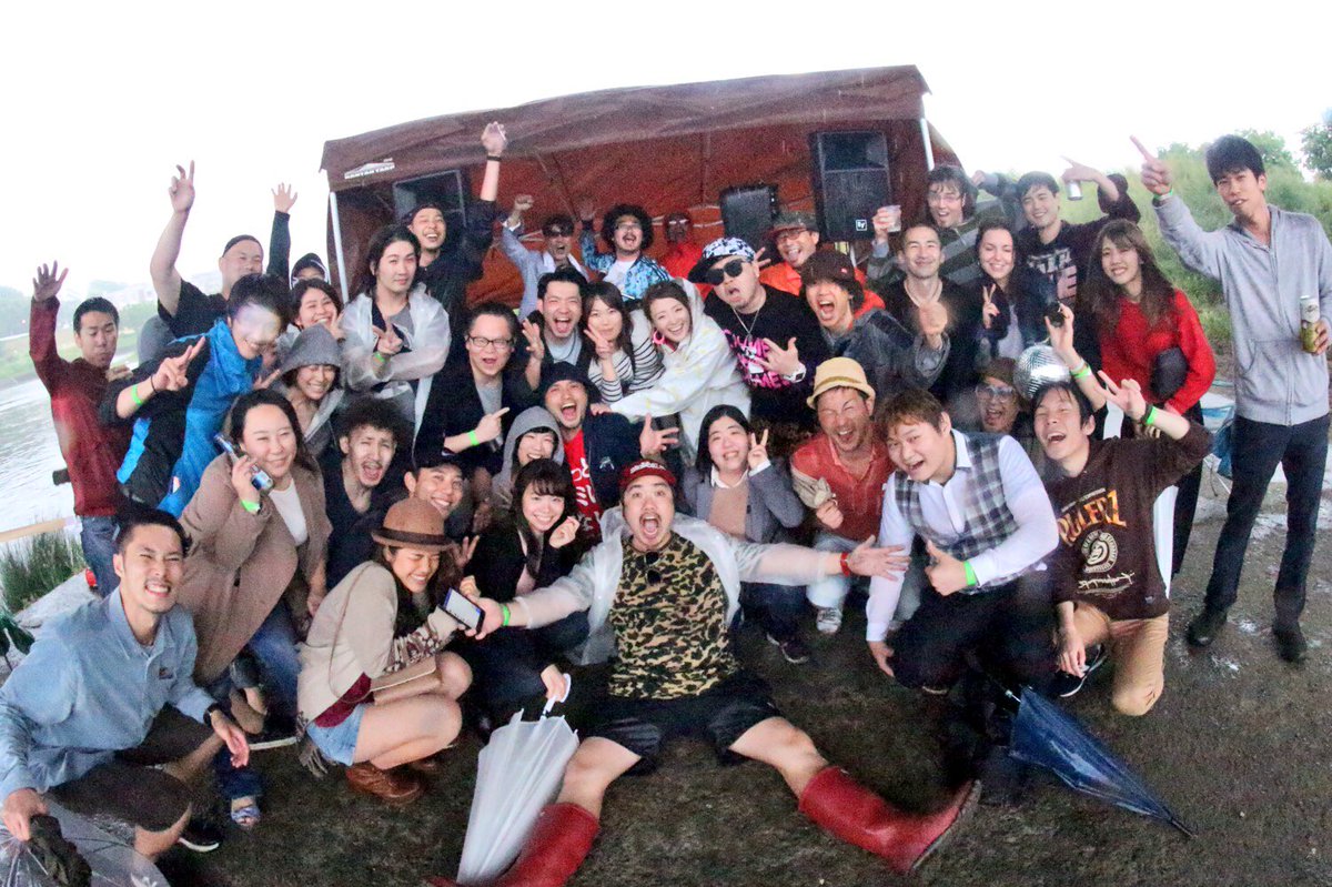 afromance's tweet photo. Afro&amp;BBQ、雨の中にも関わらず、最高に楽しかった❗️来てくれた皆、ありがと😊✨ #afrobbq https://t.co/SzwVceeUJa