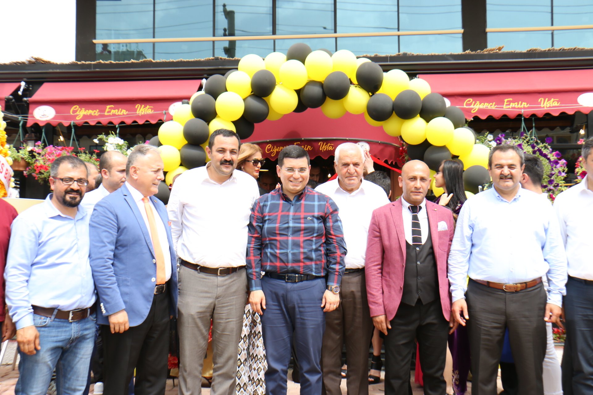 Av Riza Sumer Sur Twitter Kepez De Cigerci Emin Usta Nin Ikinci Subesinin Acilisini Gerceklestirdik Hayirli Isler Bol Kazanclar Huseyinsamani Htutuncu Https T Co Nxmq7ymvd9 Twitter