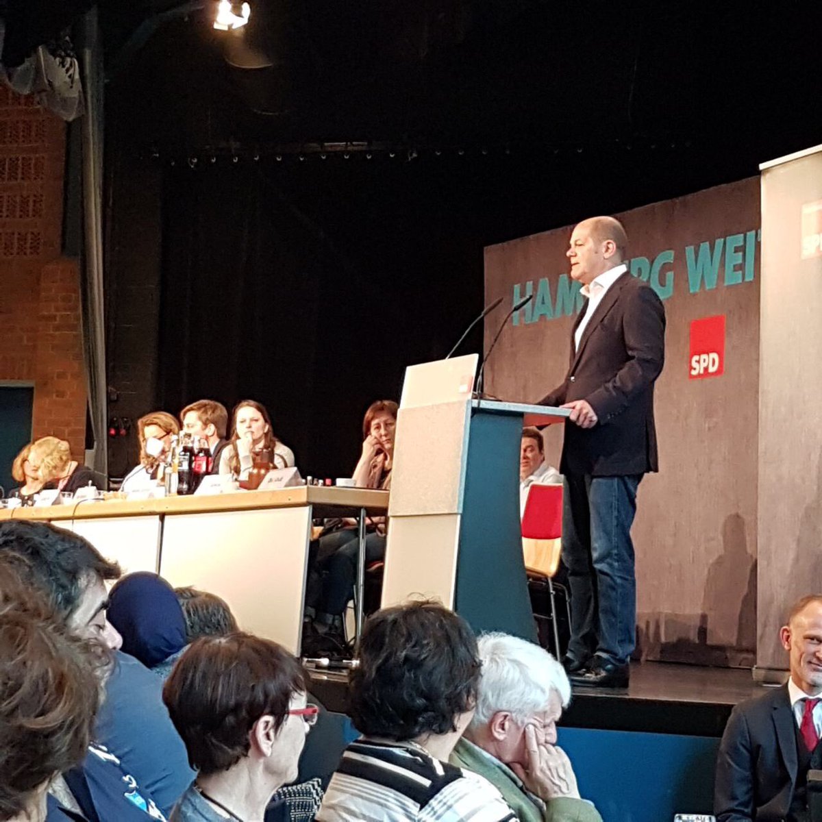 Auch die Jusos Harburg sind dabei auf dem Landesparteitag!
#wirsindeuropa #jusos #jusoshamburgharburg #sendeunsdeinegeschichte