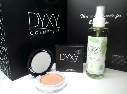 🔥 HOT SELLING 🔥 

Seminit je dah GLOWING MOWING ✨ 

Ada harga PROMO NANGIS 😭 tau skrg 

Ws : 0111-12233427 
IG : @dyxy_byniz
