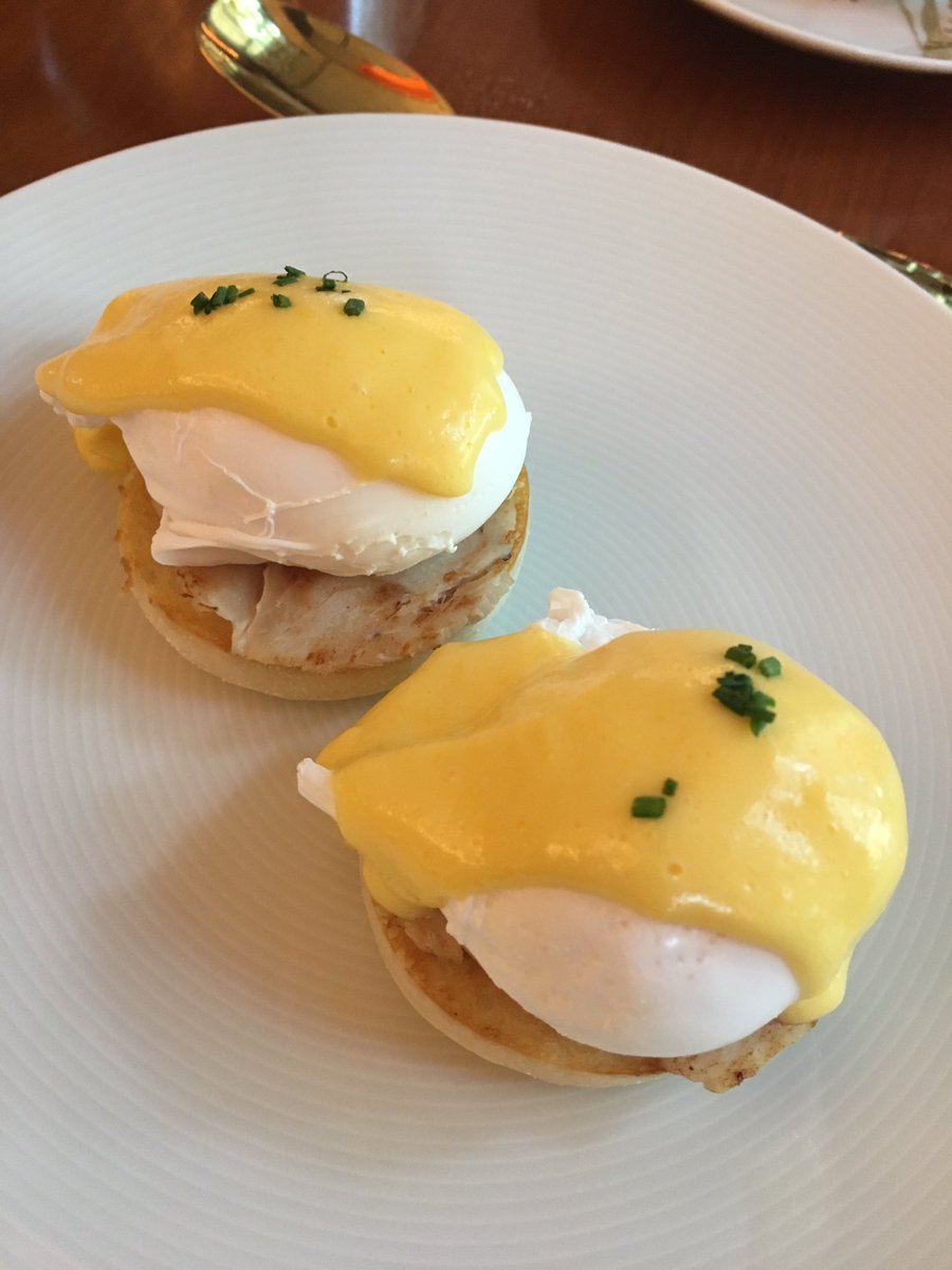 PaulG_ER's tweet photo. Top breakfast! Best Bircher muesli! @FourSeasons @ElegantResorts #fourseasonsdubai #foodie #twohourbreakfast https://t.co/UzgQs5W6hW