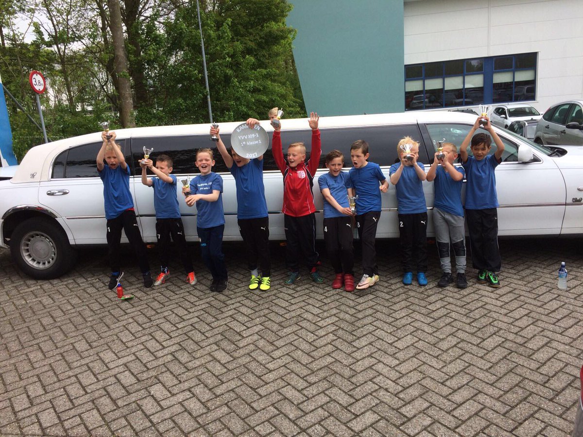 Kampioenen!! IJVV JO9-1 van harte gefeliciteerd met het behalen van het kampioenschap !