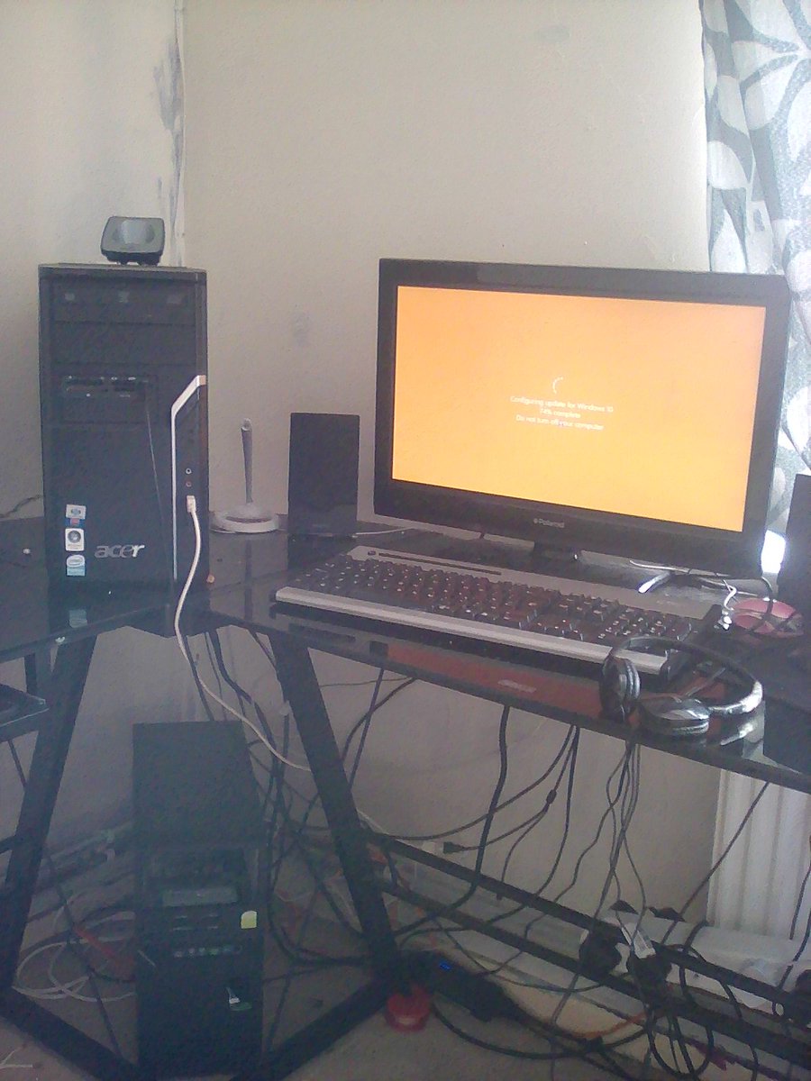 WeatherHereford's tweet photo. We have down time which means we can update and do maintainance plus adding cameras for better viewing https://t.co/whI0myBCeG