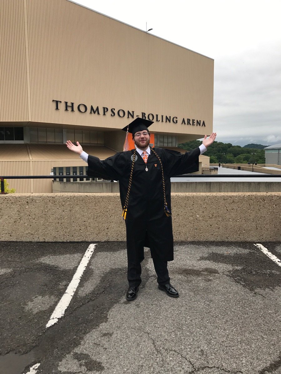 tiger_vol's tweet photo. Congratulations my boy!  #utgrad2017 https://t.co/Q8DGNvHGCy