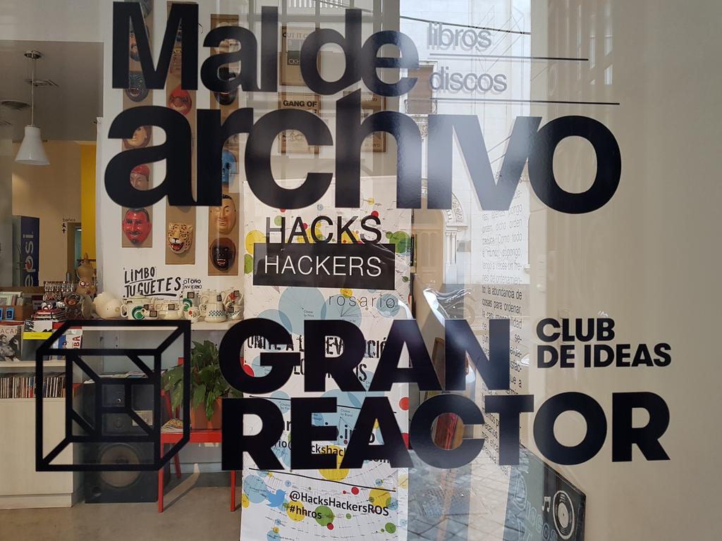 HacksHackersROS's tweet photo. Ya estamos!! En @granreactor por arrancar #hackatonHHRos la primera del 2017. Venite !!! https://t.co/zxxiZPNTKz