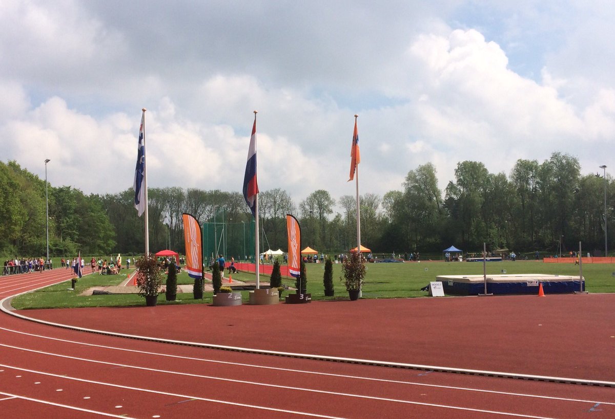 HRBogaards's tweet photo. Vanmiddag de opening van het NK meerkamp junioren: bijna 250 atleten, 150 vrijwilligers van #AVNOP Goed geregeld! #atletiekunie GemeenteNOP https://t.co/1qrilZMU3c