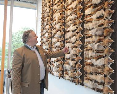 kogekisha's tweet image. was für ein widerlicher Typ #Asbeck #Fuchsjagd #solarworld