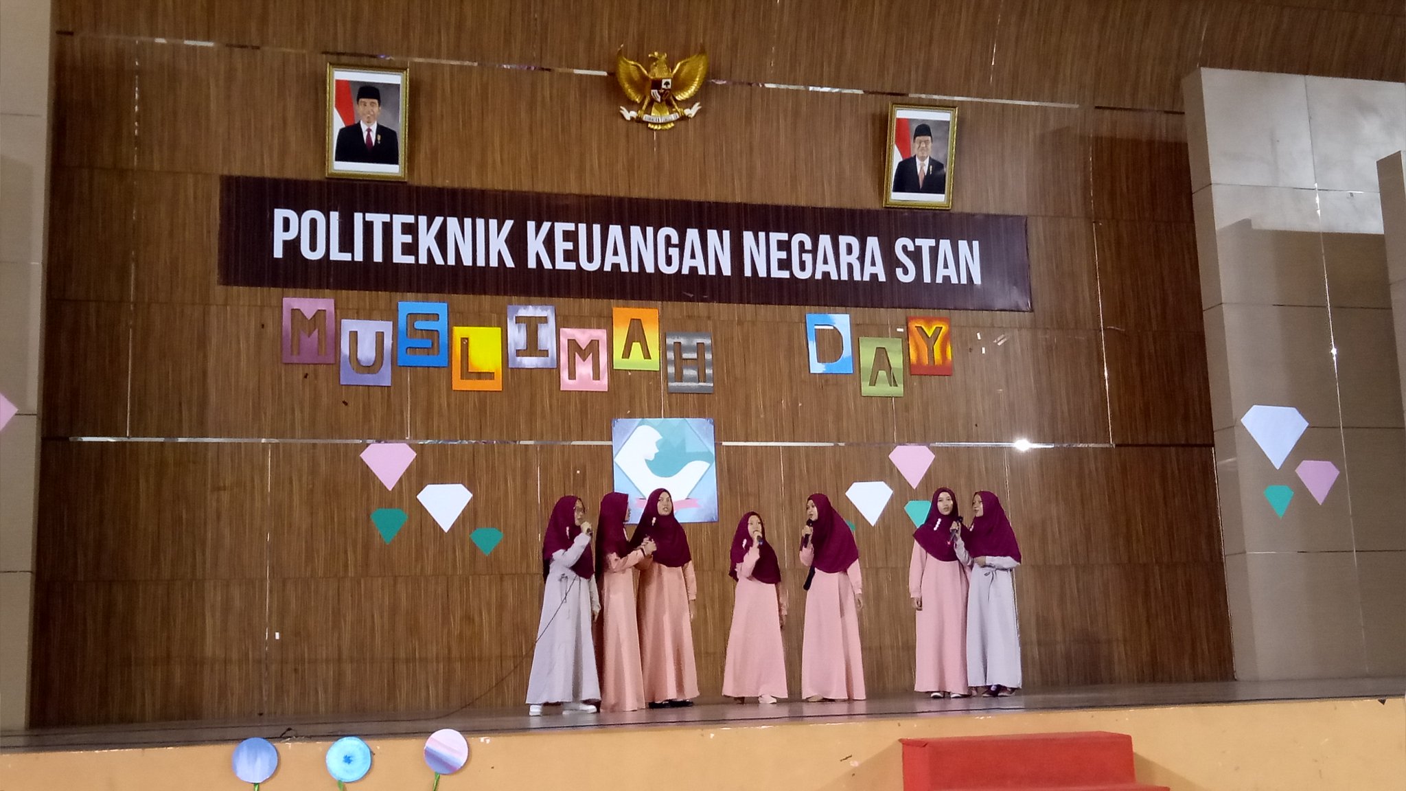 PKN STAN on Twitter "Berlangsung Malam Puncak Muslimah Day 2017 oleh Organisasi Keagamaan Masjid Baitul Maal MBM PKN STAN … "