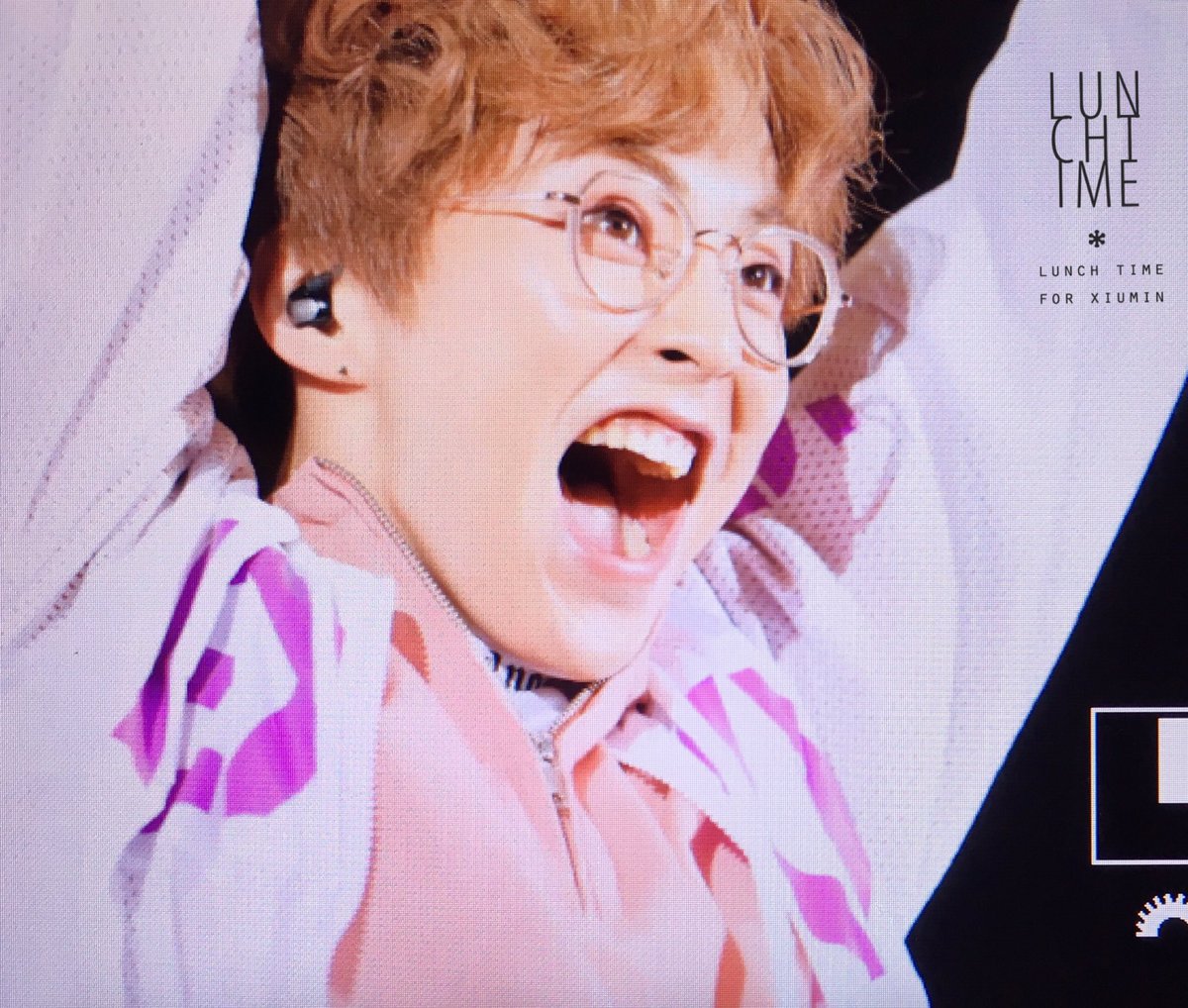 런치타임 / LUNCHTIME tweet media