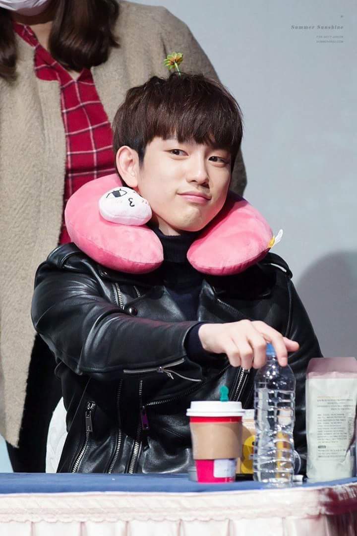 ชอบรูปนี้น่ารักกก #GOT7 #Got7Thailandtour2017 #จินยอง