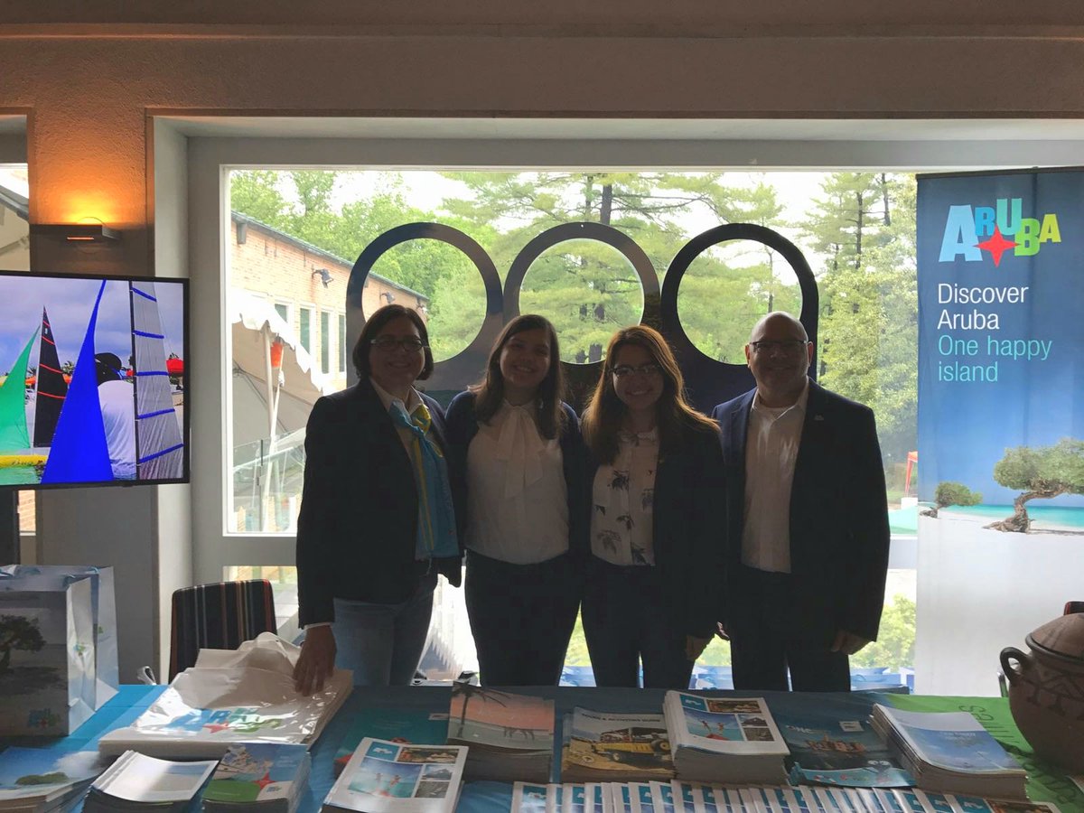 AndyRLee's tweet photo. We are ready to go! #EUOpenHouse 🇦🇼🇳🇱 https://t.co/jxScMbbqE1