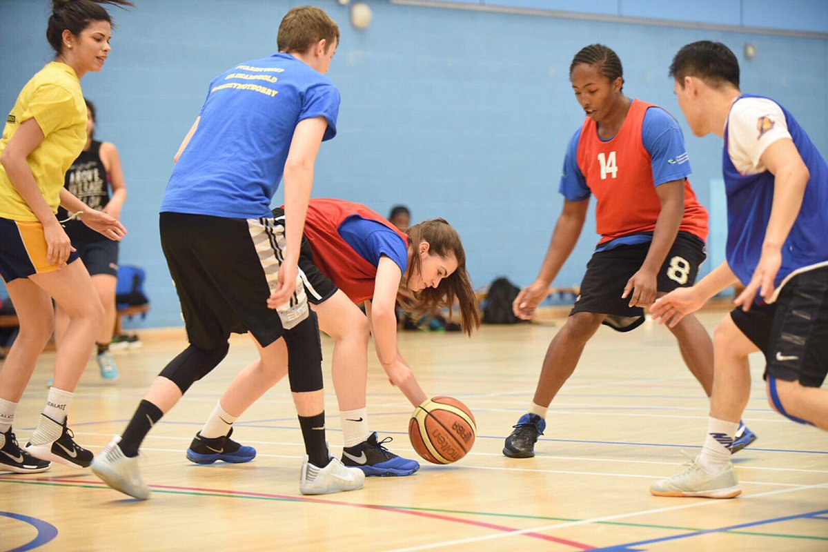 teamsurrey's tweet photo. Ballers on court in the arenas πππ @USSUBasketball @USSUNetball #GradSport17 #Surrey50
πΈ @EzraRollinson https://t.co/5I6hAwNJ7y
