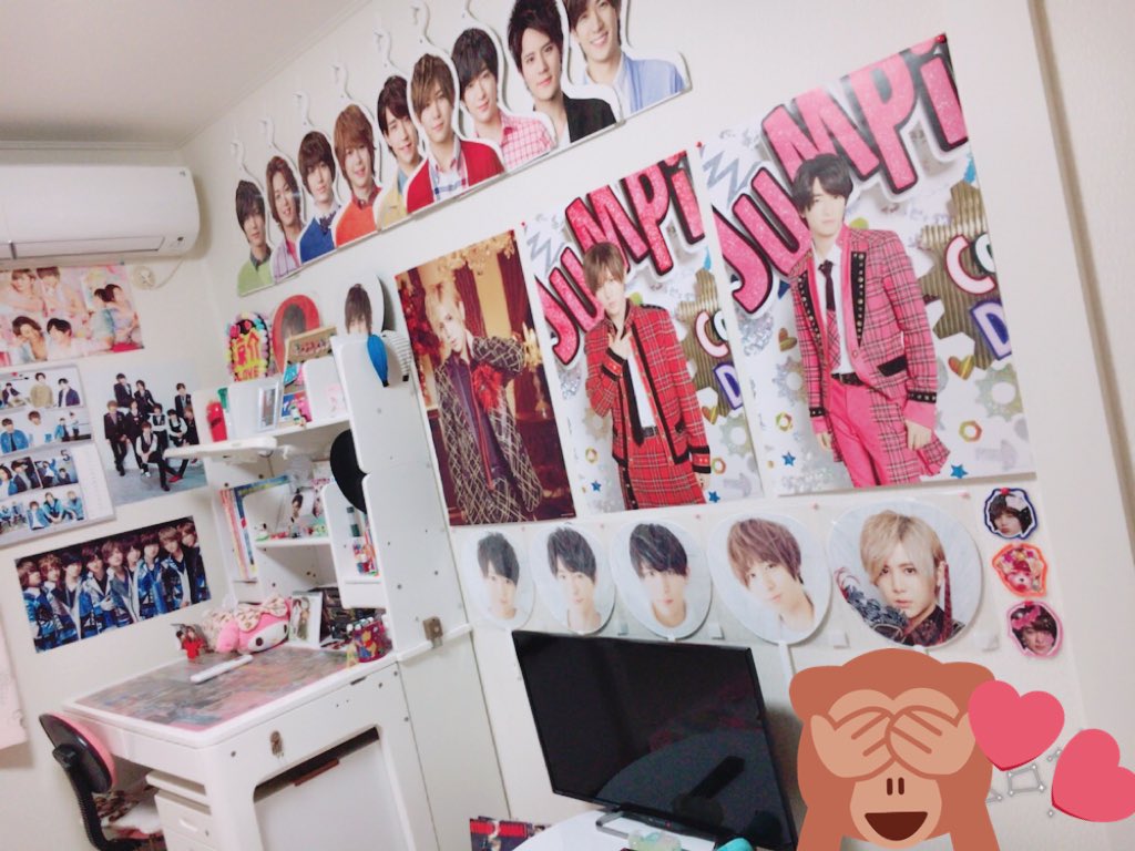 JUMPLoveYamaR's tweet photo. 調子乗りです😅w
前載せた部屋の写真がRTいっぱいきて嬉しかったので😳雰囲気ちょっと変わったので載せます😉

#こんな部屋でも引かないよって人RT 
#少しでもいいなと思ったらRT 
#遊びに行きたいって人RT
#RTしたジャニオタさん全員お迎え🚗💨 https://t.co/o7uZTeXbQi