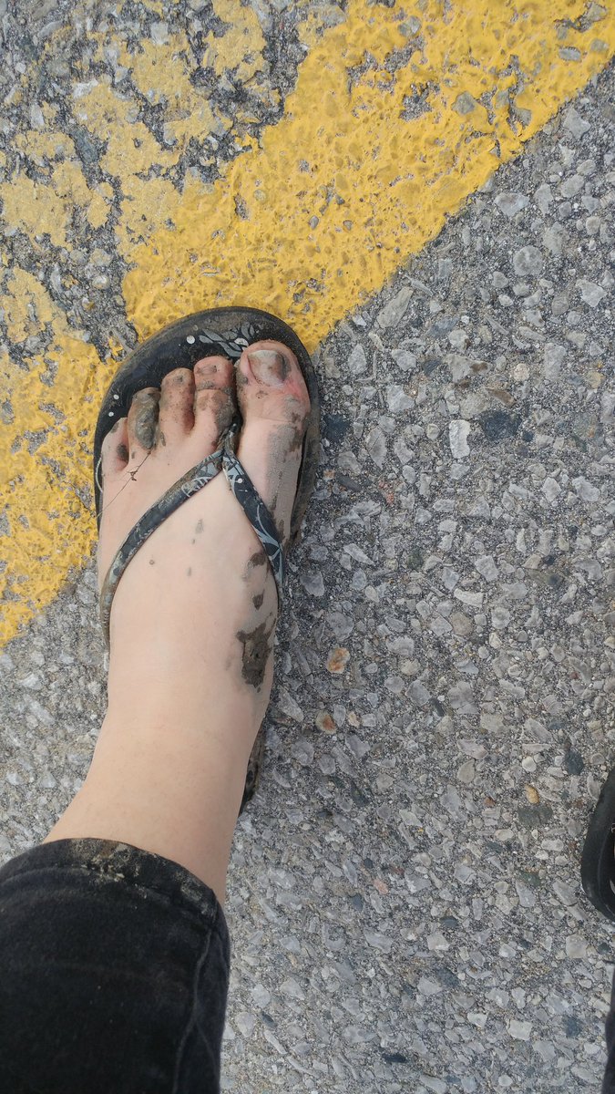ccc_lll_'s tweet photo. I'll never learn. Went in the woods, got really high , lost my shoe. I'm 16 again. #funwithmud #adventures #ldnont https://t.co/lguRywYjWx