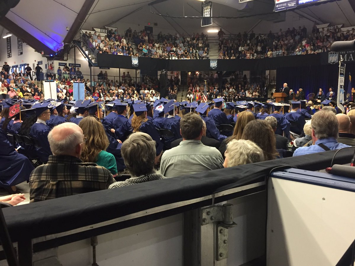 newcomb_shawna's tweet photo. Happening now: UMaine Orono commencement featuring an entrepreneurial couple with a memorable story #NEWSCENTERmaine https://t.co/UmhREinh7J