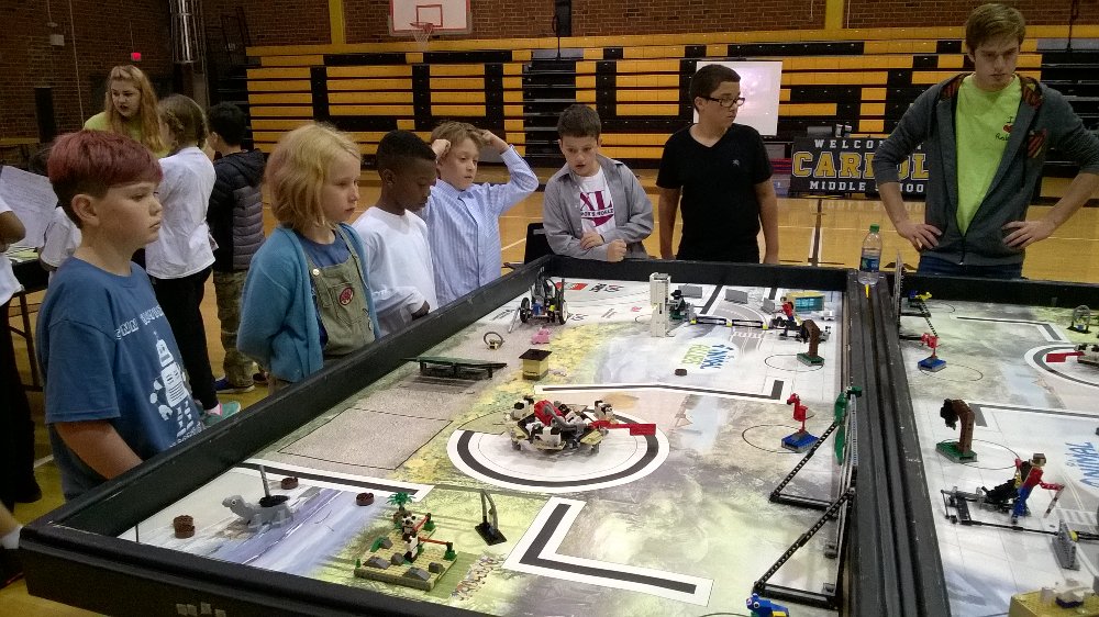 Robot Competition isn't till afternoon but kids are getting in some practice runs. Looking good so far. #oneconn
