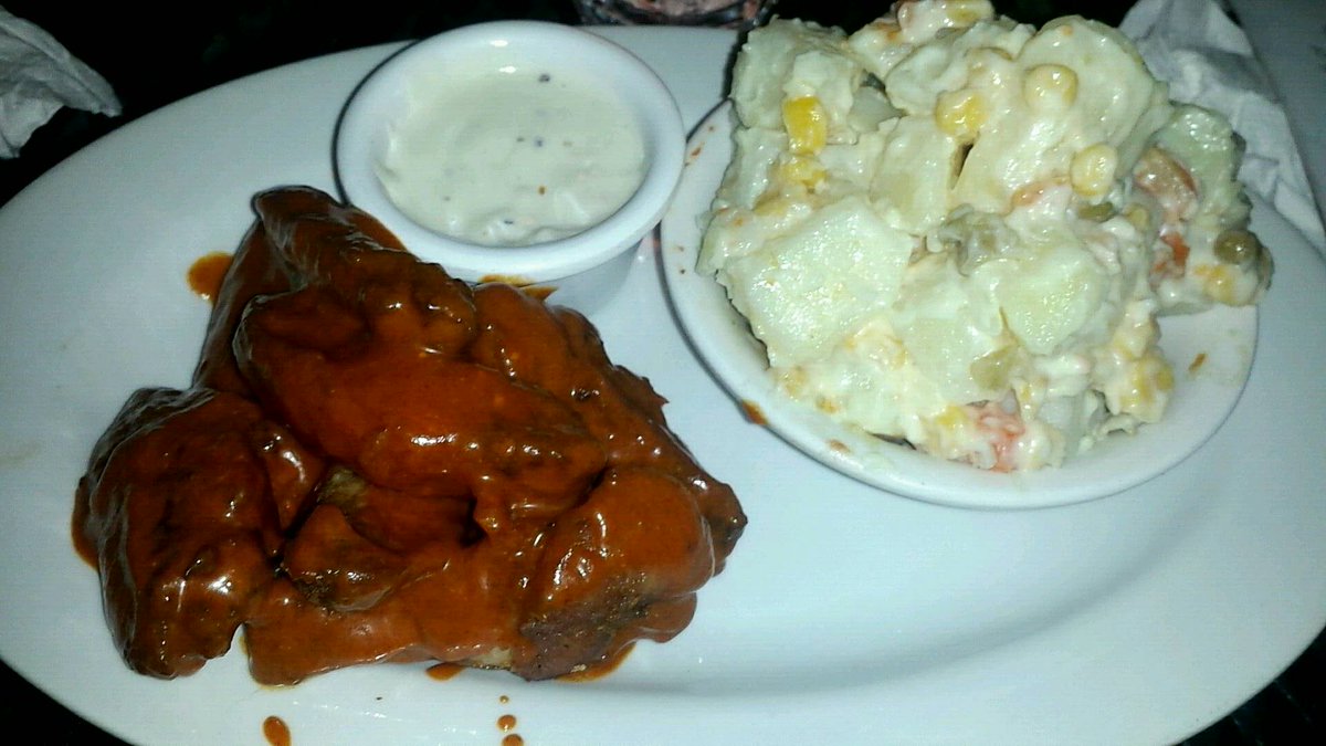 PassChuu's tweet photo. Need somewhere to chill and have some good food and drink?? #PassChuu #Macau #Gaming #Longue &amp; #Bar 28 Lindsay Crescent
#Kingston #Food https://t.co/hfOQIR5Brp