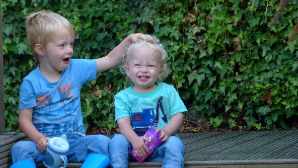 Laura_BabyKicks's tweet photo. Parenting is hard - a balance between the #ohsoblessed and the comedy of errors
https://t.co/GQPcK4sG1Q https://t.co/NzpZRLuU57