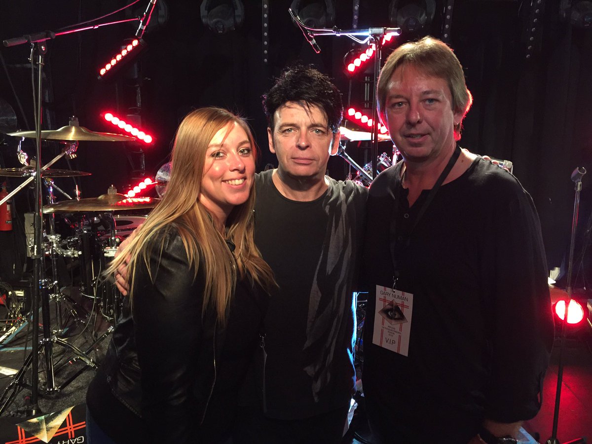 Johnshadwell2's tweet photo. @numanofficial daughter is a huge fan and getting married! We would love a wedding message please! #singlewedding #pleasegray #no1fan https://t.co/CVGq8Jg0RD
