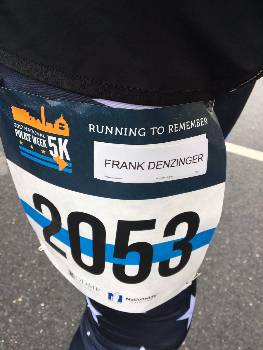 lanettstewart's tweet photo. #PoliceWeek5K this morning in DC and ran in honor of Deputy Frank Denzinger, Floyd County Sheriff's Office (IN) , EOW-6/18/07 #HERO https://t.co/yU1QkoeUn4