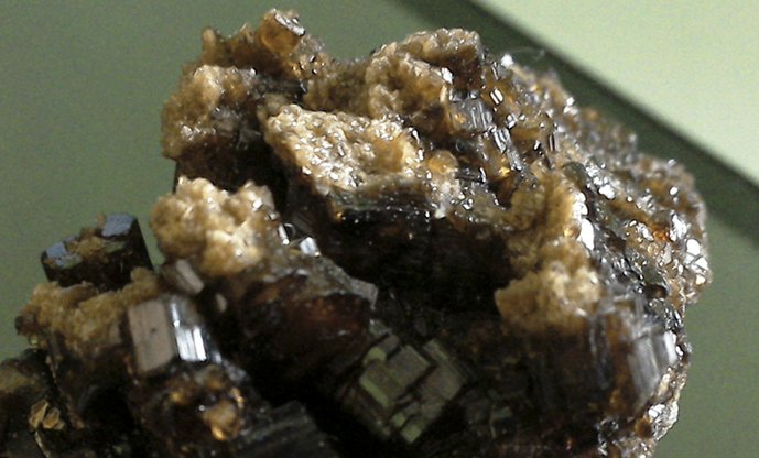 collectionofgem's tweet image. #Vesuvianite from #Alchuri, Shigar Valley, Gilgit, #Pakistan
buff.ly/2qdpMVY