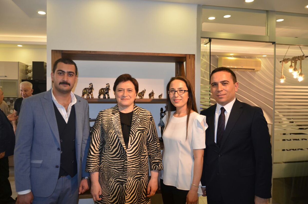 fdemetsari's tweet image. Çukurova'da Bera Mutfak&amp;amp;İnşaat Mağazasının açılışına katıldık. Bereketli kazançlar diliyorum. Hayırlı olsun. @Gokhan_Ozkok