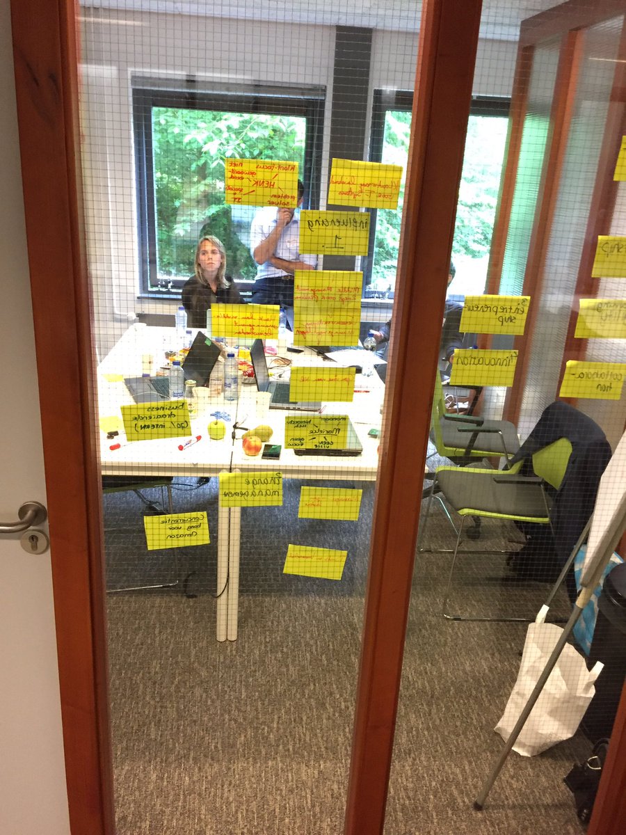 Teams are still busy working on the #YPY_2017 business case, being challenged by the actors, coaches and #TSystems