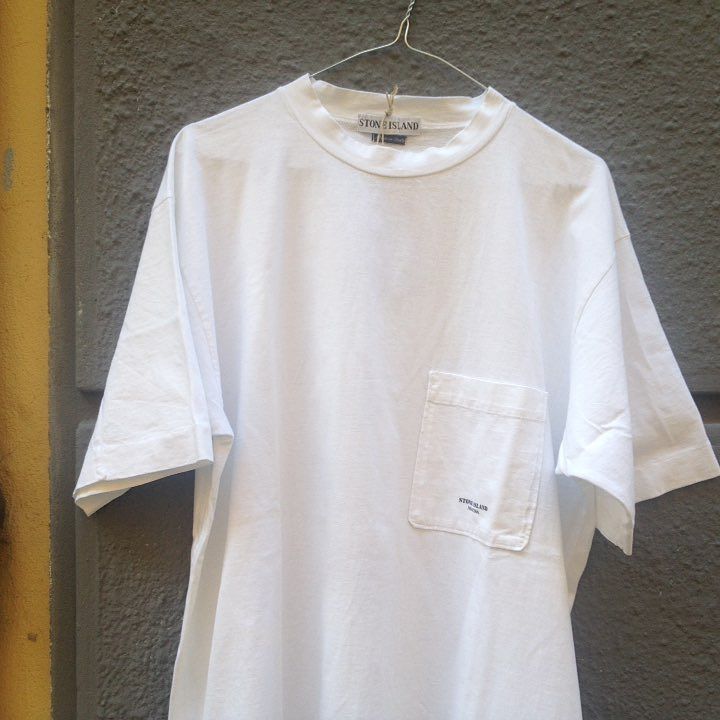 re_natovintage's tweet photo. #stoneisland #vintageshop #90s #anni90 #anninovanta #workwearstyle #vintagestyle #vintagefashion #rimini #instang… https://t.co/RHSoSONYm5 https://t.co/3ptYsgnw1q