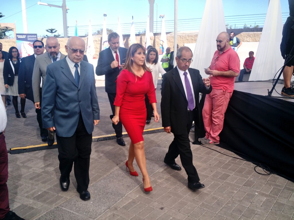 MindepTarapaca's tweet photo. Seremi @johann1980 y Director IND @_RobertoU_ participan en cuenta de gestión del @Gore_Tarapaca en Iquique @MindepChile @INDChileOficial https://t.co/0Dv879zXFw